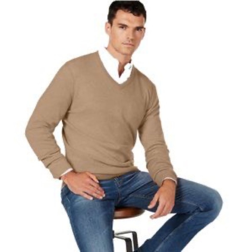 LUXURY CASHMERE V-NECK SWEATER - CAMEL